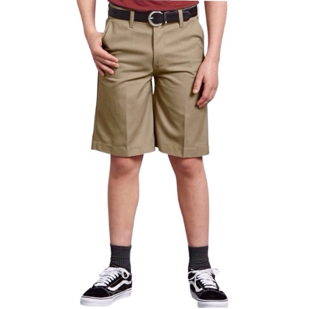 Dickies Classic Fit Flat Front Khaki Shorts (NWT) (Size: Youth 28)